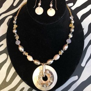 Mother of pearl necklace and earrings